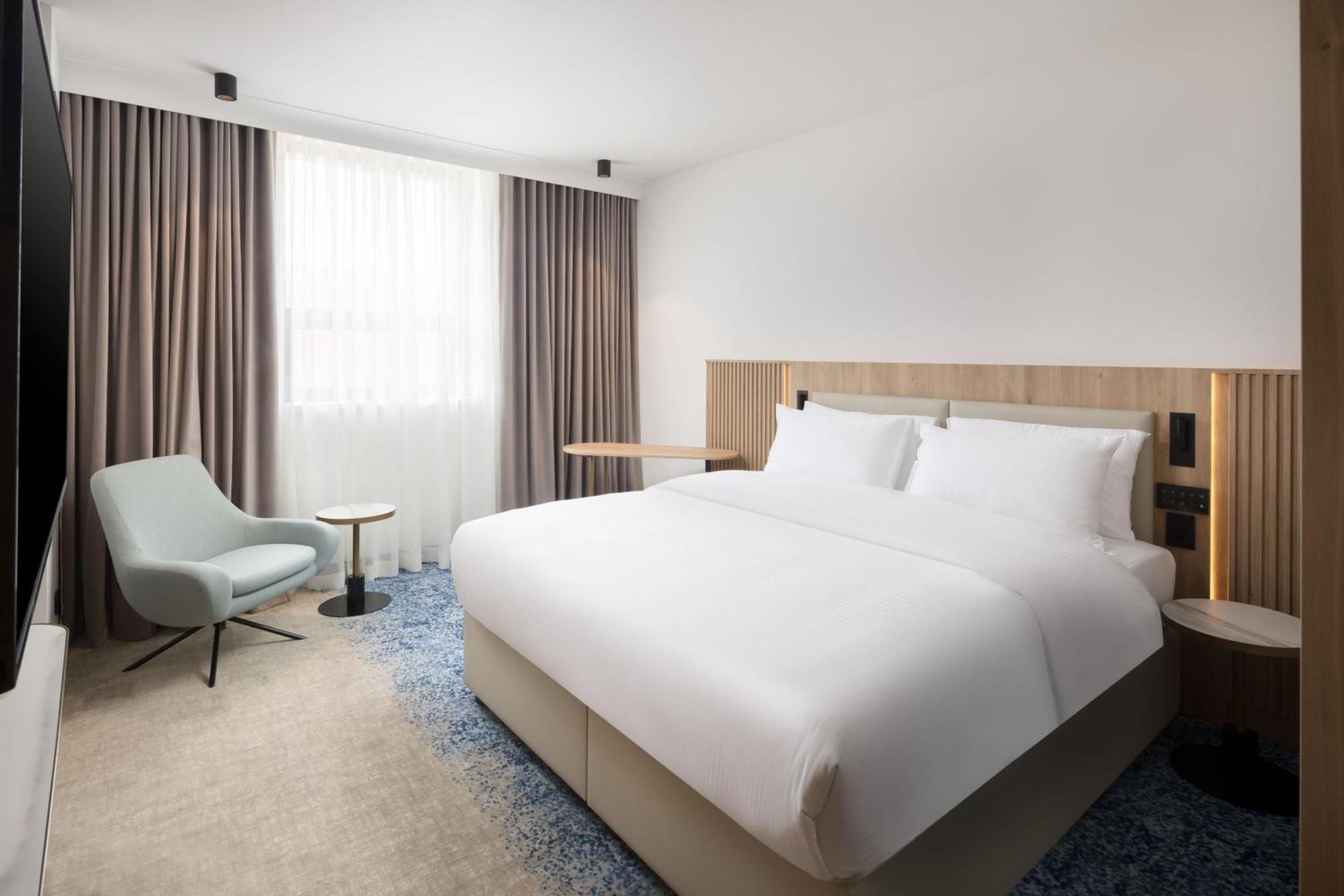 Courtyard By Marriott Cluj - Napoca Downtown Hotel Exterior photo
